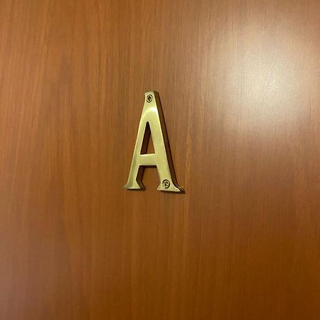 Hlux Oi Affiₜₜacaₘere Hotel Piacenza Buitenkant foto