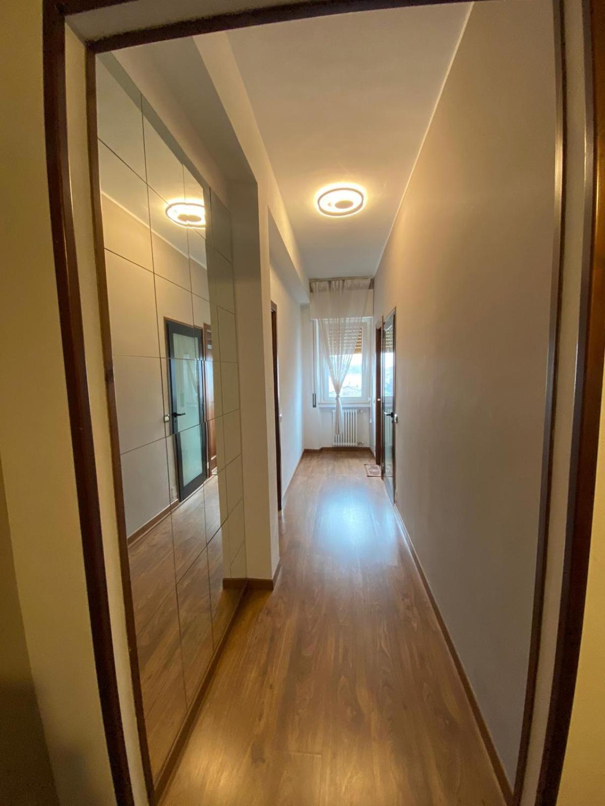 Hlux Oi Affiₜₜacaₘere Hotel Piacenza Buitenkant foto